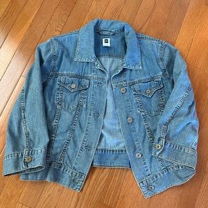 GAP size L denim, distressed, short jacket